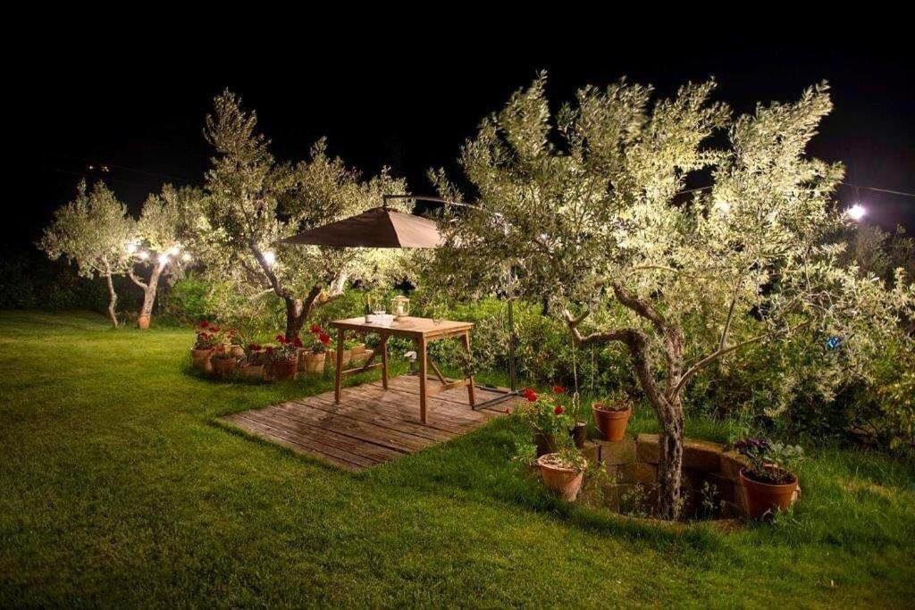 Giuliveto Bed And Breakfast Φολίνιο Εξωτερικό φωτογραφία