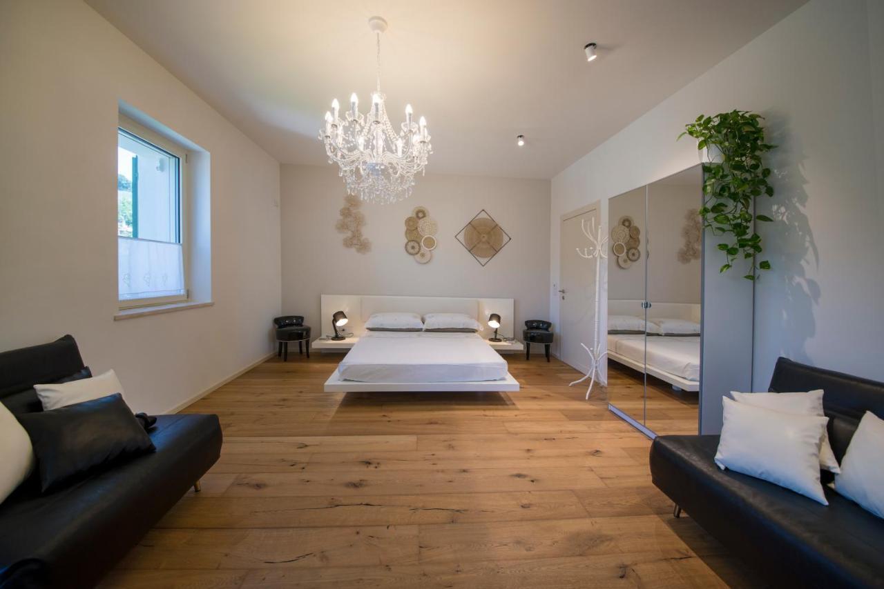 Giuliveto Bed And Breakfast Φολίνιο Εξωτερικό φωτογραφία