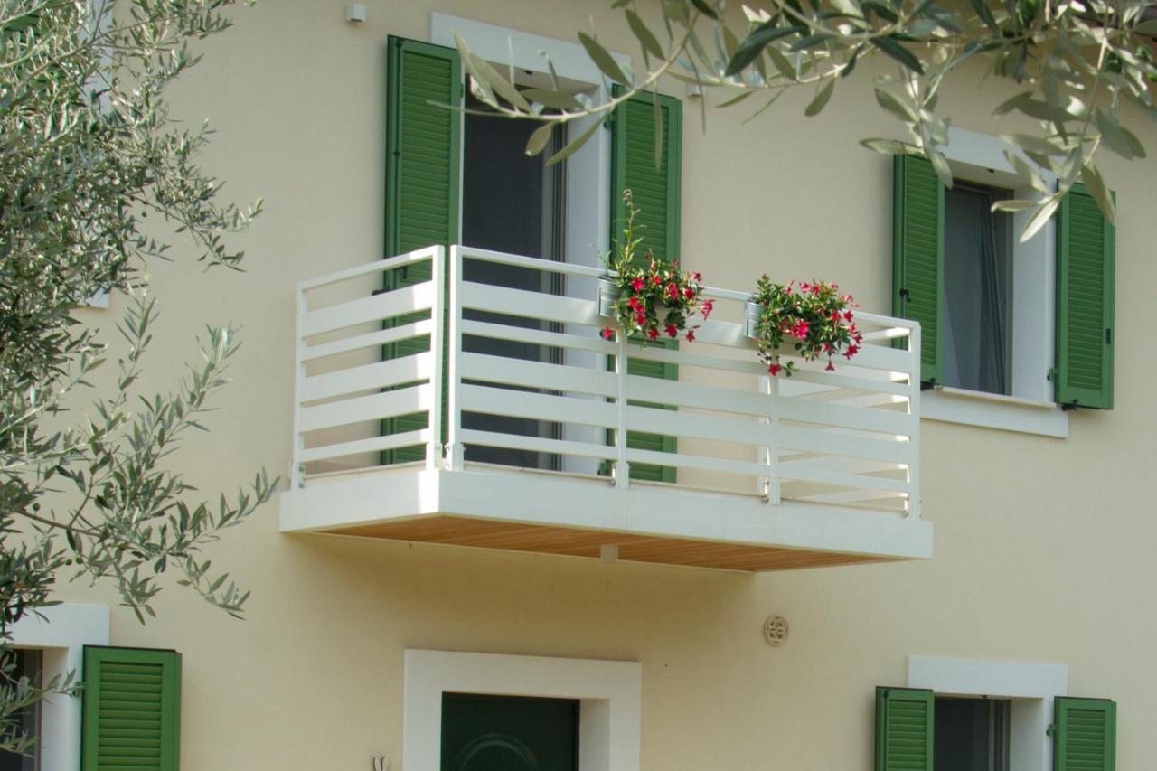 Giuliveto Bed And Breakfast Φολίνιο Εξωτερικό φωτογραφία
